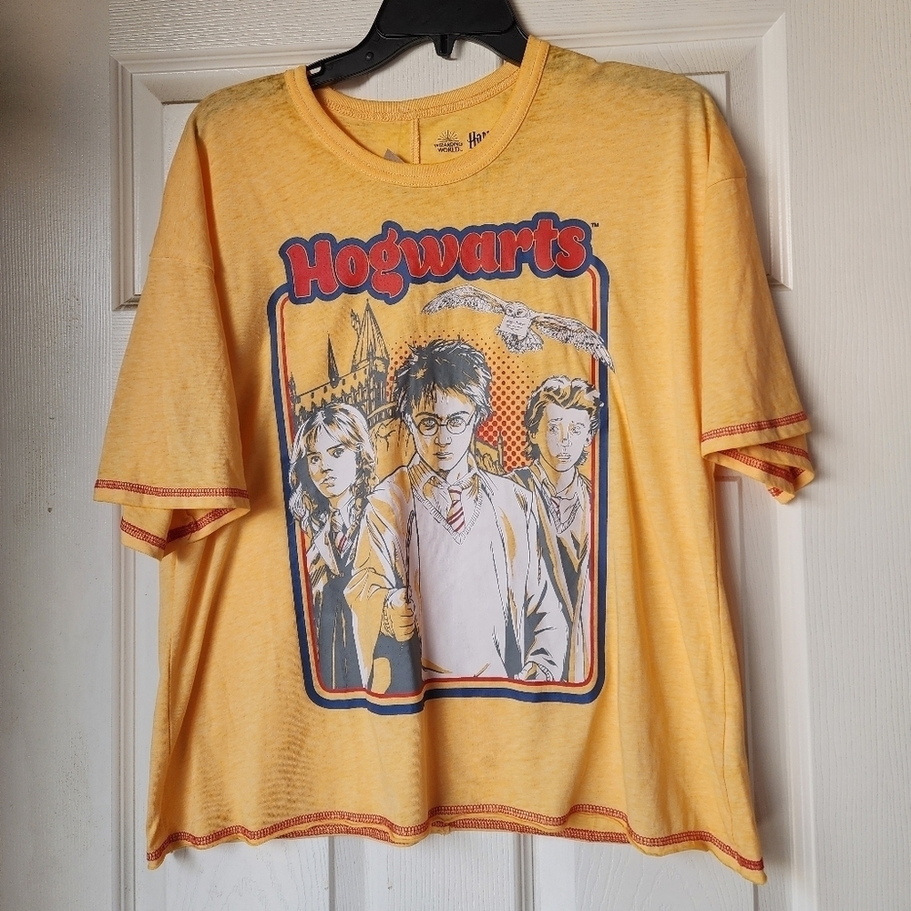 Warner Bros Yellow Short Sleeve Tee with Graphic Print
